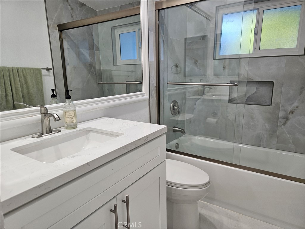 MLS #OC25263400 image #7