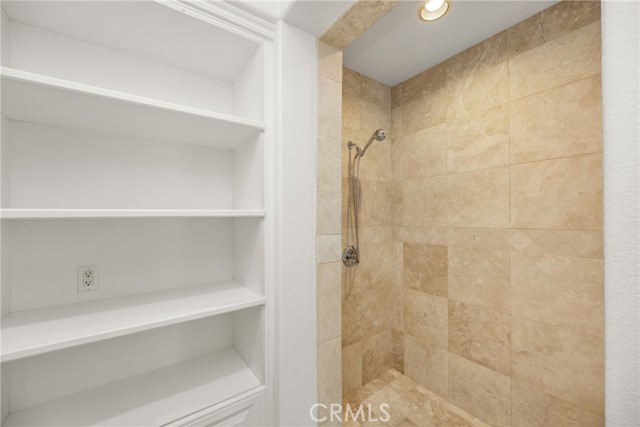 Detail Gallery Image 16 of 72 For 6 Edendale St, Ladera Ranch,  CA 92694 - 5 Beds | 4/1 Baths