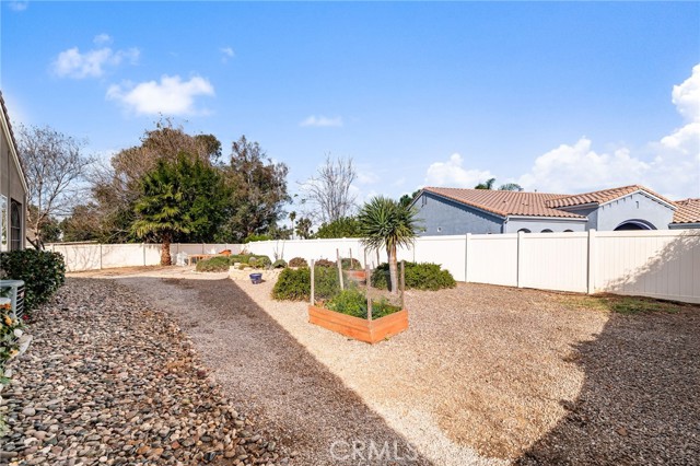 Detail Gallery Image 49 of 65 For 4683 Viaggio Cir, Jurupa Valley,  CA 92509 - 4 Beds | 2/1 Baths