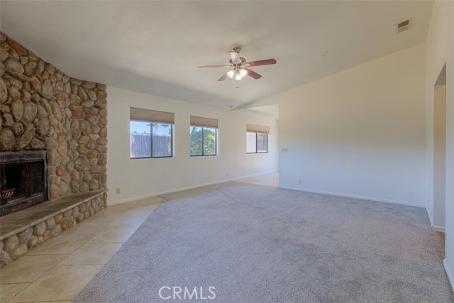 90 Segura Drive, Oroville CA: https://media.crmls.org/medias/f6047f7b-5a8e-4045-9fca-8867f329cc81.jpg