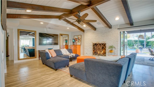 Detail Gallery Image 12 of 64 For 2480 San Mateo Dr, Upland,  CA 91784 - 3 Beds | 2/1 Baths