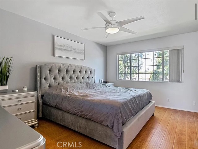 Detail Gallery Image 14 of 23 For 19110 Kittridge St #5,  Reseda,  CA 91335 - 3 Beds | 1/1 Baths