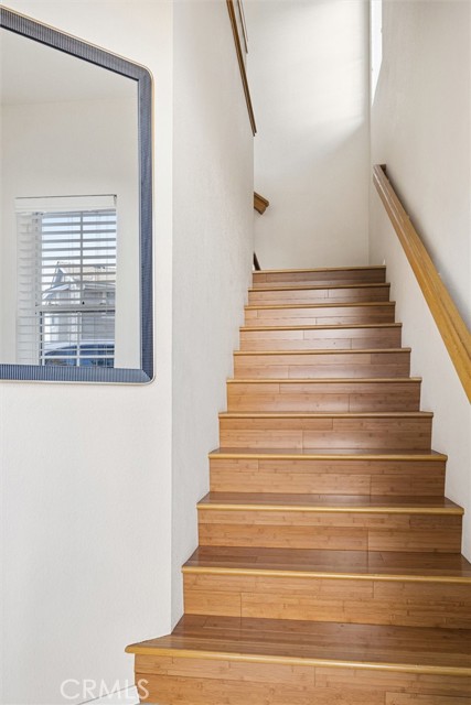 Detail Gallery Image 6 of 35 For 1060 Trevor Way, San Luis Obispo,  CA 93401 - 3 Beds | 3 Baths