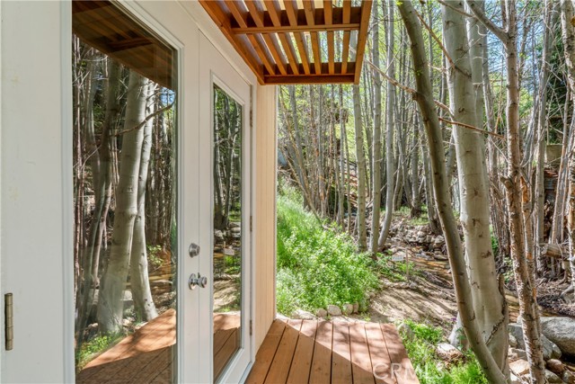 29613 Hook Creek Road, Cedar Glen CA: https://media.crmls.org/medias/f6068274-efa4-43ee-8316-e37fb7bdab86.jpg