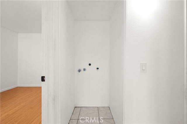 Detail Gallery Image 25 of 39 For 2343 E 17th #202,  Long Beach,  CA 90804 - 2 Beds | 2 Baths