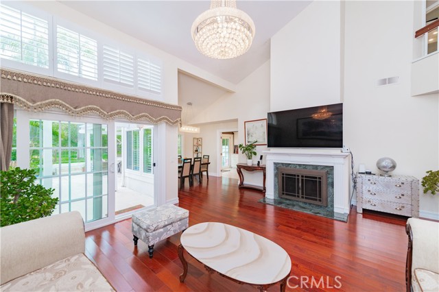 10 La Quinta, Irvine CA: https://media.crmls.org/medias/f6078c92-7592-4c1b-b070-162aaa30ae11.jpg