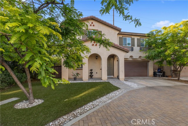 Detail Gallery Image 4 of 40 For 8219 Perla Dr, Riverside,  CA 92504 - 4 Beds | 3 Baths