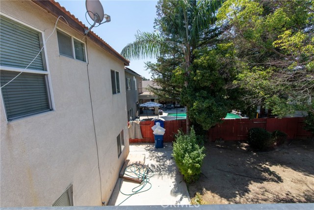 803 Mountain Park Drive, Bakersfield CA: https://media.crmls.org/medias/f608486d-62d1-49ab-aa58-3fa0df9d1a44.jpg
