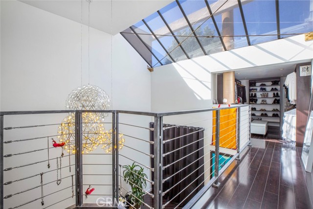 Detail Gallery Image 13 of 28 For 5456 Hermitage Ave #8,  Valley Village,  CA 91607 - 2 Beds | 2 Baths