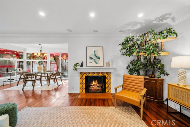 Detail Gallery Image 7 of 38 For 7819 Encino, Northridge,  CA 91325 - 3 Beds | 2 Baths