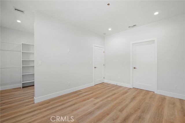 11626 Weddington Street photo 13