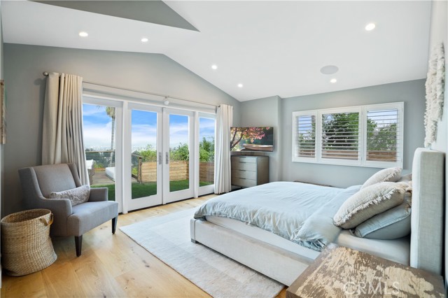 Detail Gallery Image 38 of 65 For 11308 Dona Teresa Dr, Studio City,  CA 91604 - 5 Beds | 4 Baths