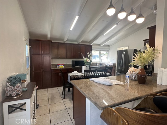 Detail Gallery Image 6 of 19 For 1360 N Ferndale St, Anaheim,  CA 92801 - 4 Beds | 2 Baths