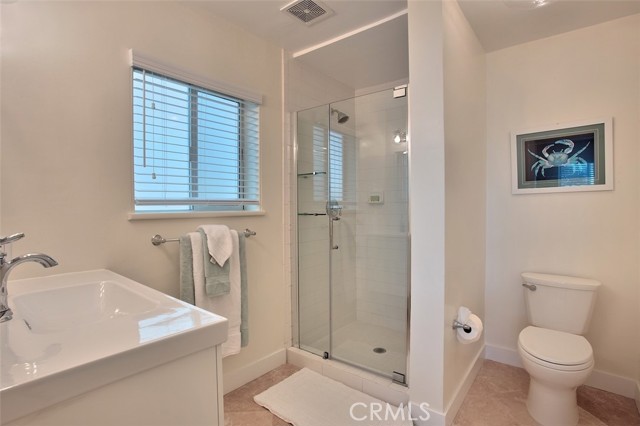 Detail Gallery Image 8 of 15 For 1531 Buena Vista #C,  San Clemente,  CA 92672 - 2 Beds | 2 Baths