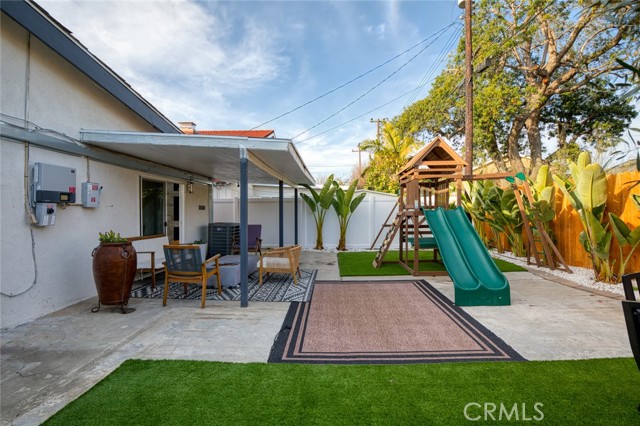 Detail Gallery Image 37 of 45 For 16782 Heritage Ln, Huntington Beach,  CA 92647 - 4 Beds | 2 Baths