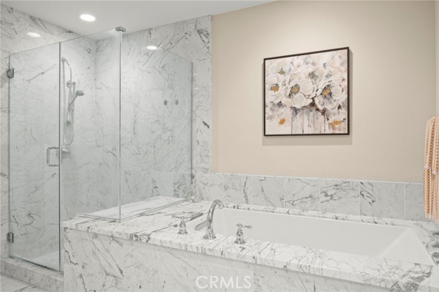 Detail Gallery Image 40 of 52 For 23500 Park Sorrento #H32,  Calabasas,  CA 91302 - 2 Beds | 2/1 Baths