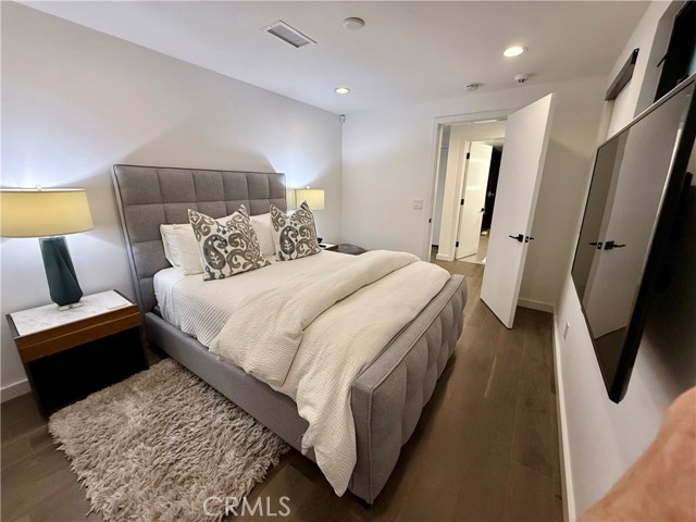 Detail Gallery Image 43 of 56 For 116 W Channel Islands Bld, Oxnard,  CA 93035 - 5 Beds | 5 Baths