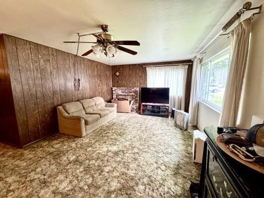 Detail Gallery Image 7 of 16 For 9028 Donna, San Joaquin,  CA 93660 - 4 Beds | 2 Baths