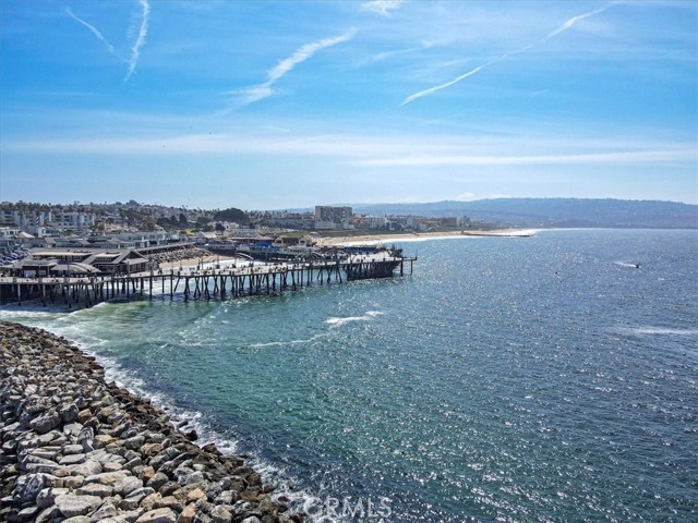 140 The Village, Redondo Beach, California 90277, 2 Bedrooms Bedrooms, ,2 BathroomsBathrooms,Residential,Sold,The Village,SB24072329