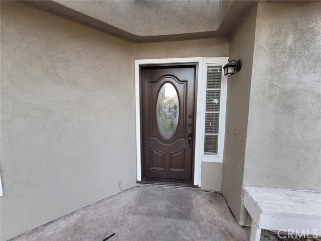 13611 Amanda Street, Fontana CA: https://media.crmls.org/medias/f60f8838-233e-4ce1-ad11-6a549b8f1cbf.jpg