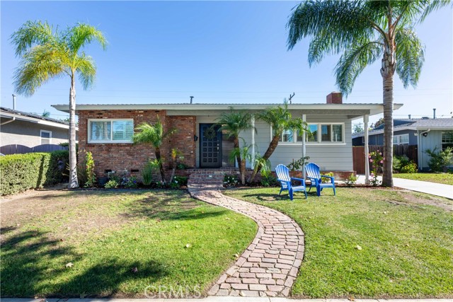 2636 Ladoga Ave, Long Beach, CA 90815