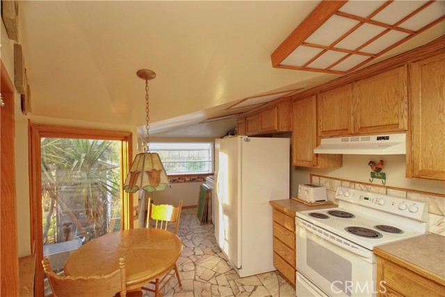 Detail Gallery Image 9 of 69 For 15385 Weston Rd, Flournoy,  CA 96029 - 2 Beds | 2 Baths