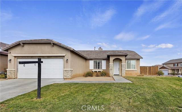 Detail Gallery Image 1 of 23 For 13234 Cucamonga Ct, Hesperia,  CA 92344 - 4 Beds | 2 Baths