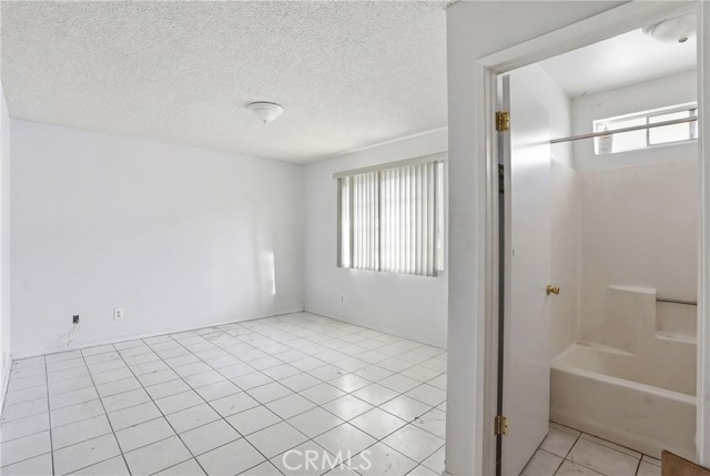 Detail Gallery Image 8 of 14 For 485 Degasparis St, Guadalupe,  CA 93434 - 3 Beds | 2 Baths