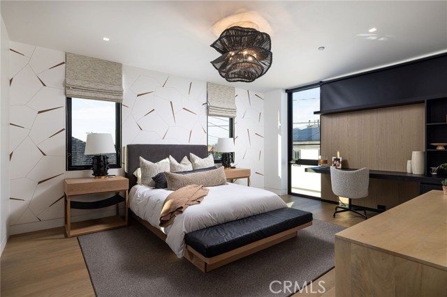 2304 Cliff, Newport Beach CA: https://media.crmls.org/medias/f61068c7-c778-415b-8af3-d9d0183ca40c.jpg