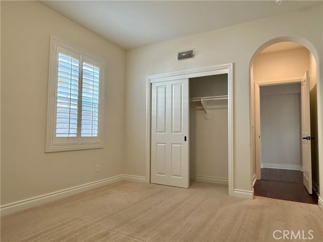 50 Winding Way, Irvine CA: https://media.crmls.org/medias/f6129402-ec8c-4eba-bc99-a8cc365eeca5.jpg