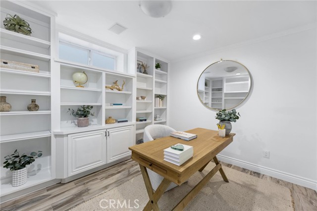 Image 42 of 62 For 2304 Hermosa Avenue