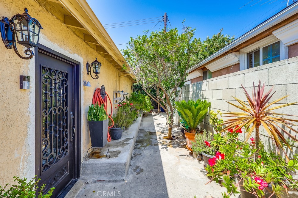 MLS #SB25143765 img 33