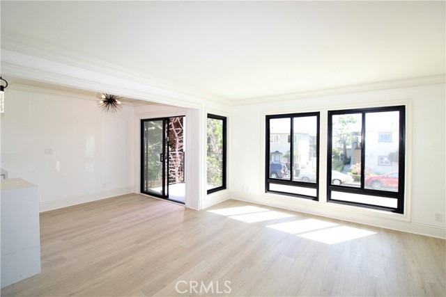 Detail Gallery Image 6 of 34 For 420 Cypress Dr #420,  Laguna Beach,  CA 92651 - 2 Beds | 2 Baths