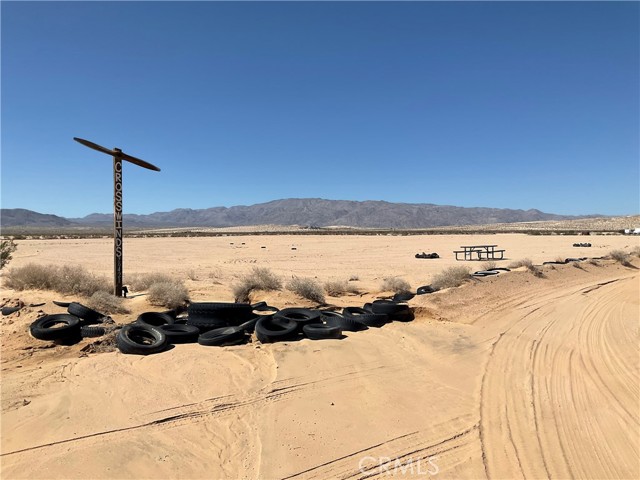 Detail Gallery Image 43 of 53 For 76421 Amboy Rd, Twentynine Palms,  CA 92277 - 1 Beds | 1/1 Baths