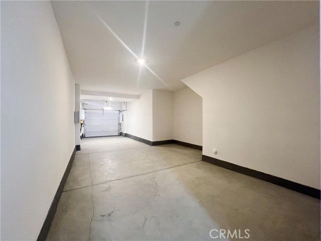 Detail Gallery Image 20 of 20 For 223 Aurora Ln, Pomona,  CA 91767 - 3 Beds | 3 Baths