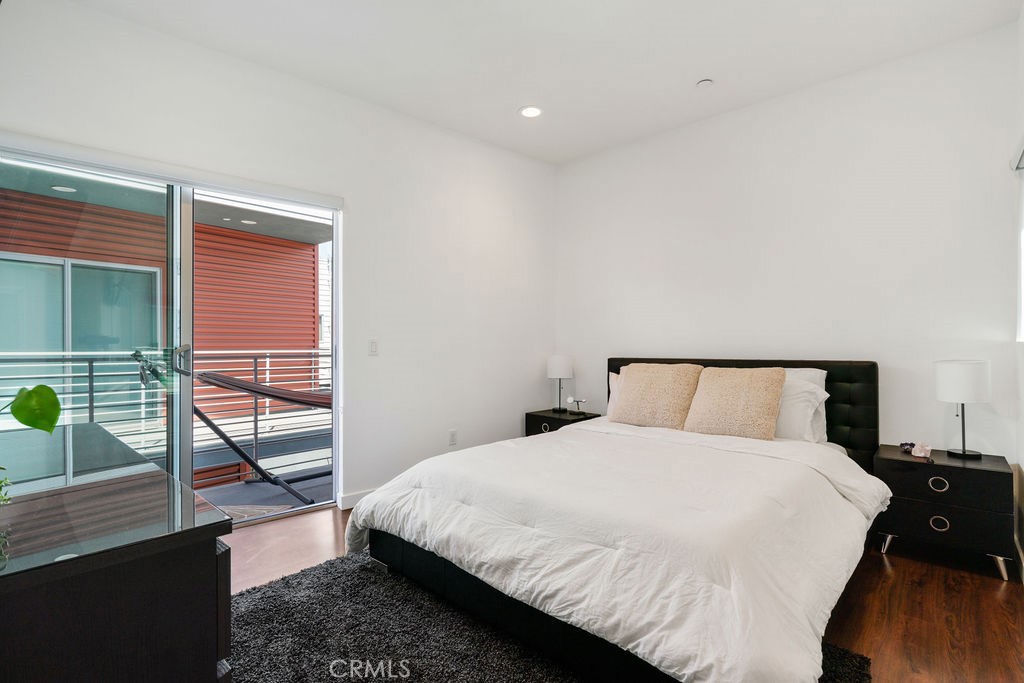 MLS #OC25241827 image #14