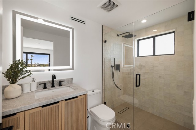 2111 Clark, Redondo Beach, California 90278, 4 Bedrooms Bedrooms, ,5 BathroomsBathrooms,Residential,For Sale,Clark,SB26059120 2111 Clark, Redondo Beach, California 90278, 4 Bedrooms Bedrooms, ,5 BathroomsBathrooms,Residential,For Sale,Clark,SB26059120