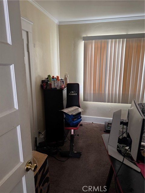 Detail Gallery Image 6 of 7 For 3449 W 59th, Los Angeles,  CA 90043 - 3 Beds | 2 Baths