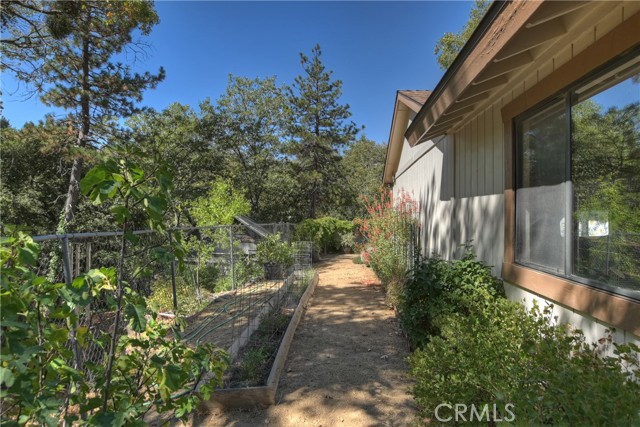 Detail Gallery Image 39 of 49 For 23167 Brookside Rd, Crestline,  CA 92325 - 3 Beds | 2 Baths