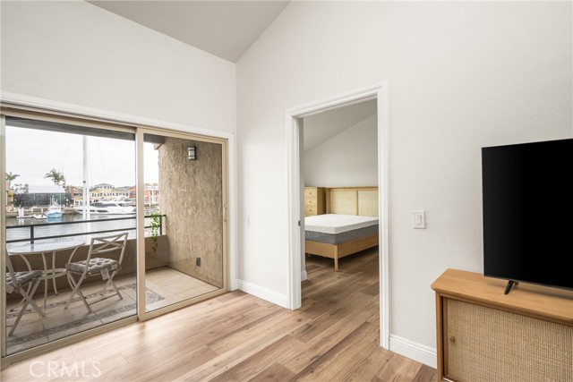 Detail Gallery Image 27 of 42 For 17110 Bluewater Ln, Huntington Beach,  CA 92649 - 1 Beds | 1/1 Baths