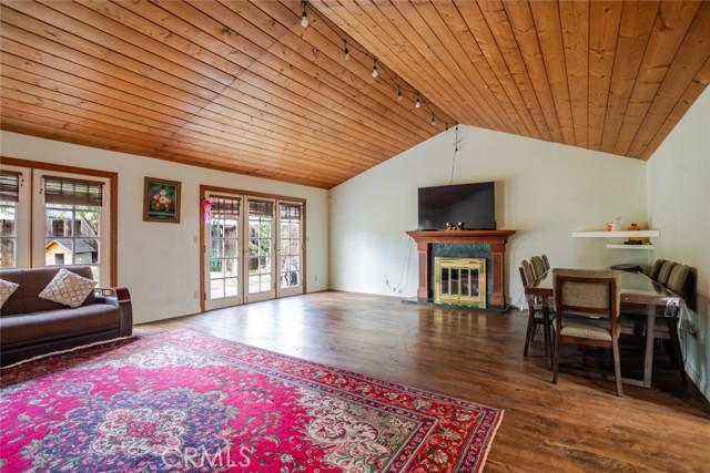 Detail Gallery Image 3 of 39 For 13197 Cutler Pl, Sylmar,  CA 91342 - 4 Beds | 2 Baths