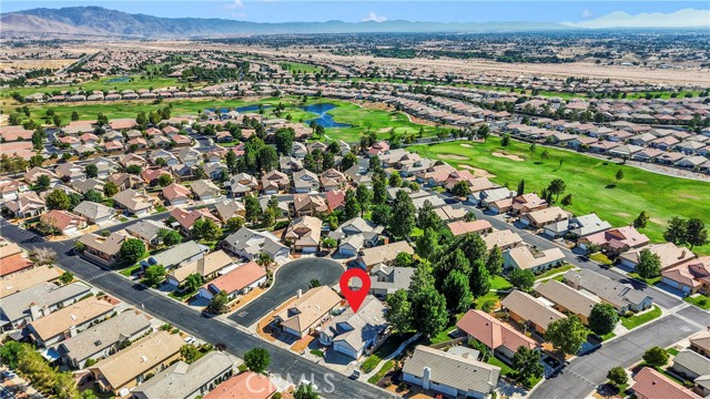 11246 Pleasant Hills Drive, Apple Valley CA: https://media.crmls.org/medias/f61ce123-486f-478d-9541-fa459524a859.jpg