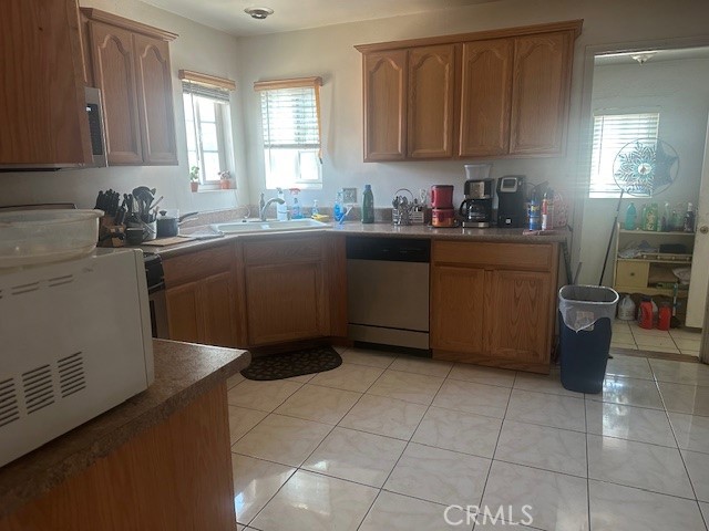 641 W 48th Street, San Bernardino CA: https://media.crmls.org/medias/f61d0126-ce01-4ff6-8693-388420a0fe99.jpg