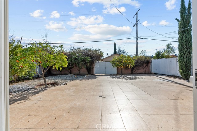 17710 Martha Street photo 28