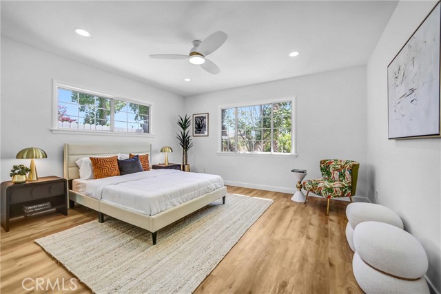 Detail Gallery Image 14 of 33 For 6119 Longridge Ave, Valley Glen,  CA 91401 - 3 Beds | 3 Baths