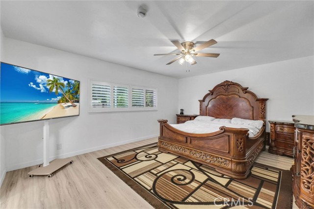 1340 S Scarborough Lane, Anaheim CA: https://media.crmls.org/medias/f61fd663-a833-4667-8159-afca50a2ac1f.jpg
