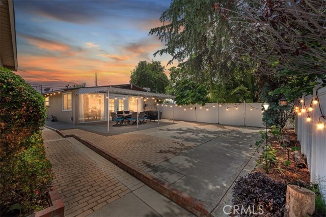 550 N Dexford Drive, La Habra CA: https://media.crmls.org/medias/f61ff609-e721-4305-84c2-433f6f35b6e0.jpg