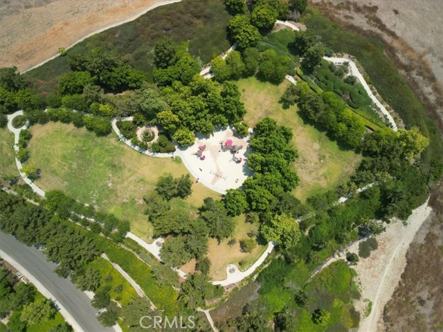 26181 San Marino Court, Mission Viejo CA: https://media.crmls.org/medias/f62033d8-4ecb-4cee-911f-1c13db61a38b.jpg