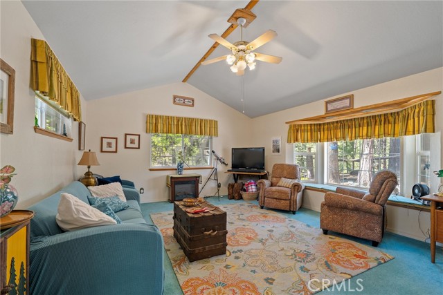 Detail Gallery Image 15 of 50 For 445 Cedar Cir, Lake Almanor,  CA 96137 - 3 Beds | 1/1 Baths