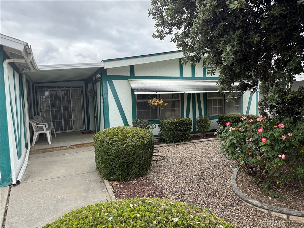 1104 Ribbonwood Court
